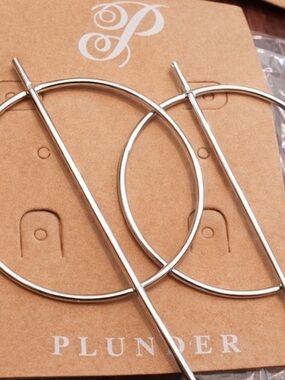 Plunder Silver Circle & Cross Pin Hair Clips Set of Two NWT